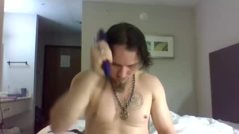 azazel_pyro online show from February 2026 05:52:01 PM