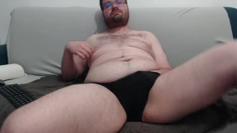 Azer online show from May 2026 10:19:01 PM