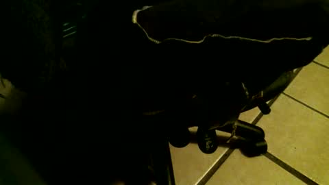 Snapshot of azjohnny chatting on December 2025 03:11:01 AM azjohnny online show from December 2025 03:11:01 AM