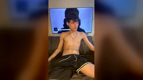 Snapshot of aztecroz chatting on June 2026 06:22:02 AM aztecroz online show from June 2026 06:22:02 AM