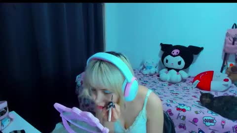 Azu Moure online show from February 2026 03:47:02 AM