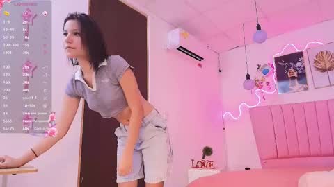 Snapshot of azul_horny chatting on February 2025 08:59:02 PM PRINCESS AZUL. online show from February 2025 08:59:02 PM