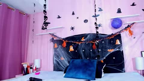 azul_moon online show from October 2025 04:13:01 AM