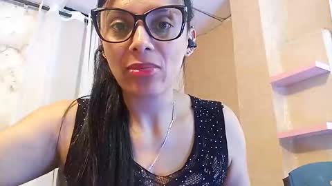 azura lion online show from April 2026 04:48:02 AM