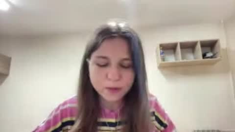 Niki online show from June 2026 06:23:01 PM
