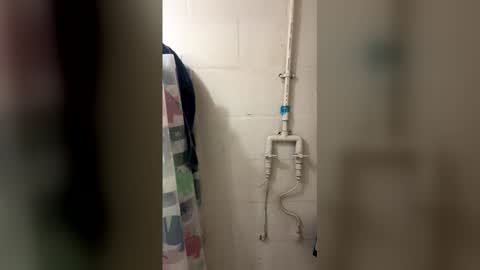 Snapshot of b44212157 chatting on April 2026 09:58:02 AM b44212157 online show from April 2026 09:58:02 AM