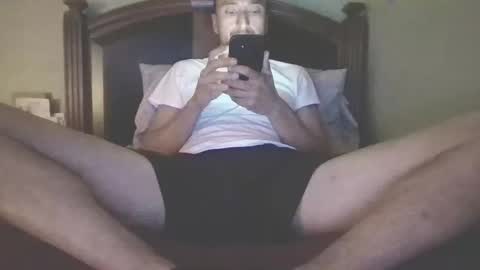 Snapshot of b_johnson530 chatting on December 2025 02:50:02 AM b_johnson530 online show from December 2025 02:50:02 AM