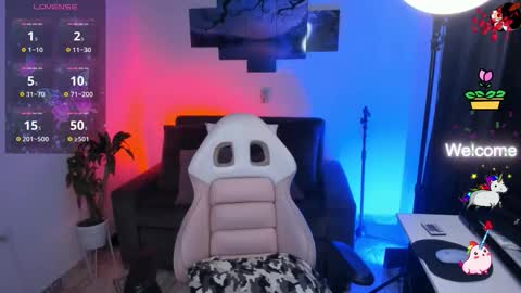 Snapshot of baaby_boyy chatting on October 2025 09:35:02 AM odeley online show from October 2025 09:35:02 AM