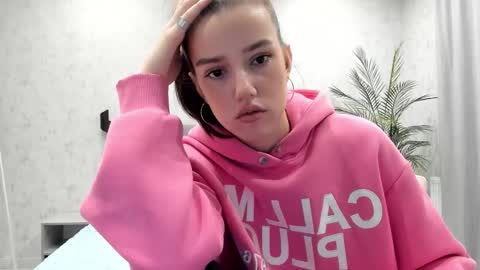 Monica online show from January 2026 01:31:02 AM