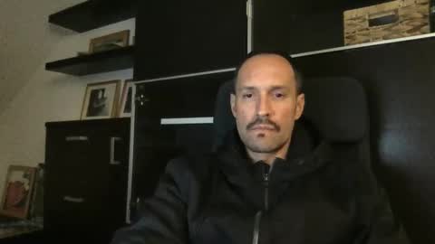 Snapshot of babakeror chatting on November 2025 02:02:02 AM BKR online show from November 2025 02:02:02 AM