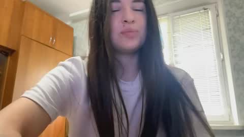 Caroline online show from May 2026 09:59:01 AM