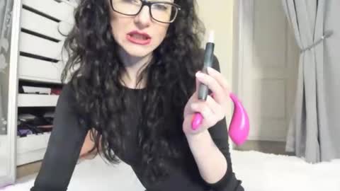 babby_jewel online show from October 2025 11:11:01 AM