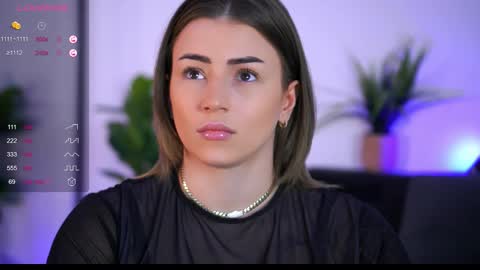 Inna online show from October 2025 06:08:01 PM