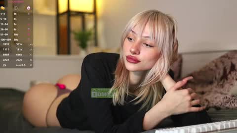 Hey  Im your angel Holly online show from March 2025 05:57:02 PM