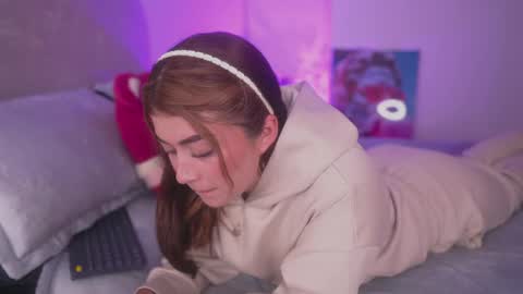 Samanta online show from April 2026 06:38:01 AM