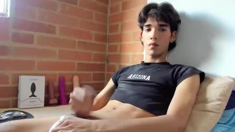 babitas44 online show from December 2025 06:38:01 PM