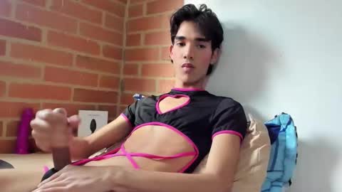 babitas44 online show from December 2025 07:54:02 PM