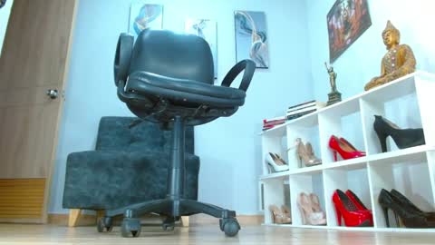 babiy_secret online show from April 2026 05:38:01 AM