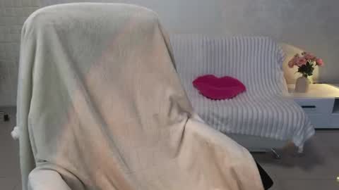 Snapshot of baby_emmaa chatting on June 2026 09:40:02 AM Baby emmaa online show from June 2026 09:40:02 AM