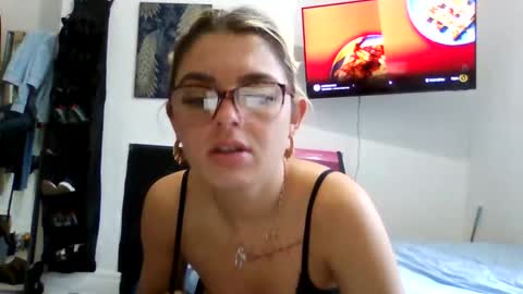 baby_girls2224 online show from February 2026 09:24:02 AM