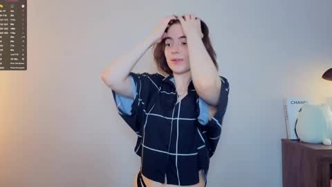 Emily online show from April 2026 07:42:01 AM