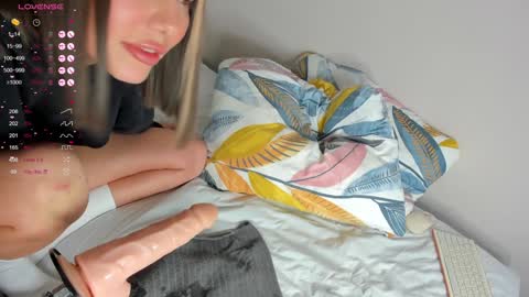 JULY online show from December 2024 03:48:02 PM