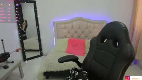 Dulce  Stefa  online show from January 2026 09:17:01 PM