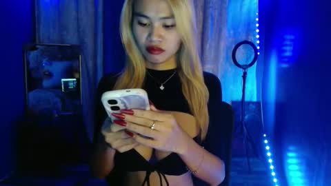 Snapshot of baby_love143 chatting on November 2025 01:49:02 AM sky online show from November 2025 01:49:02 AM