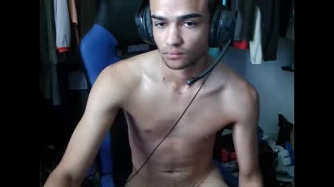 Snapshot of baby_mooonx chatting on March 2026 01:29:02 PM adrian online show from March 2026 01:29:02 PM