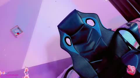 Baby-Rouss online show from November 2025 01:23:01 PM