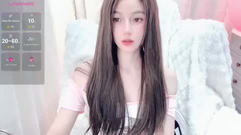  SuSu online show from February 2025 07:40:01 AM