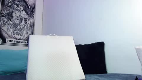Snapshot of babycat4_ chatting on February 2025 02:16:01 AM MARIA online show from February 2025 02:16:01 AM
