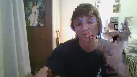 Snapshot of babydemon6 chatting on December 2024 01:07:02 AM babydemon6 online show from December 2024 01:07:02 AM