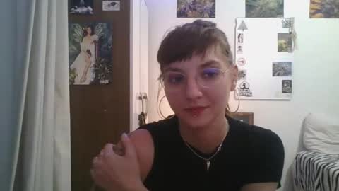 Snapshot of babydemon6 chatting on December 2024 11:54:01 PM babydemon6 online show from December 2024 11:54:01 PM