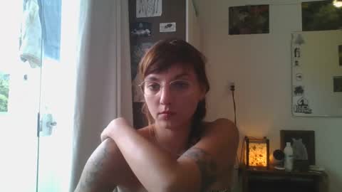 Snapshot of babydemon6 chatting on December 2024 08:23:02 PM babydemon6 online show from December 2024 08:23:02 PM