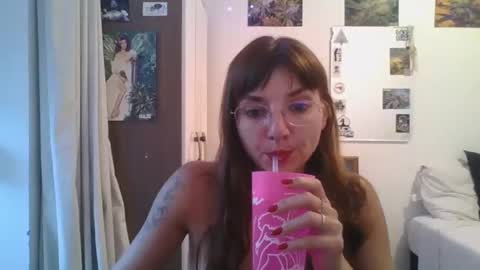 Snapshot of babydemon6 chatting on December 2024 10:02:02 PM babydemon6 online show from December 2024 10:02:02 PM