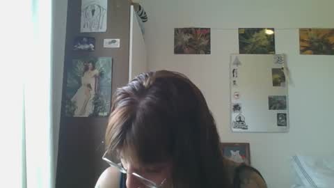 Snapshot of babydemon6 chatting on January 2025 06:45:02 PM babydemon6 online show from January 2025 06:45:02 PM