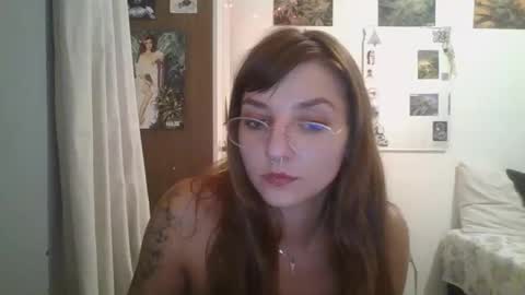 Snapshot of babydemon6 chatting on January 2025 10:45:02 PM babydemon6 online show from January 2025 10:45:02 PM
