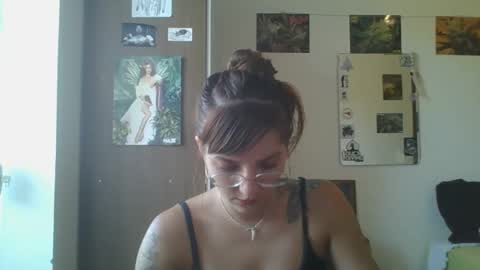 Snapshot of babydemon6 chatting on January 2025 07:50:01 PM babydemon6 online show from January 2025 07:50:01 PM