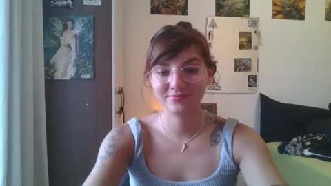 Snapshot of babydemon6 chatting on February 2025 09:08:02 PM babydemon6 online show from February 2025 09:08:02 PM