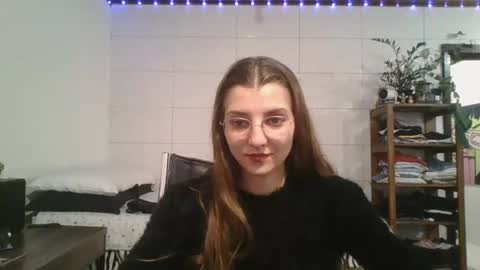 Snapshot of babydemon6 chatting on September 2025 10:48:01 PM babydemon6 online show from September 2025 10:48:01 PM