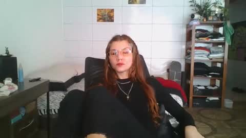 Snapshot of babydemon6 chatting on October 2025 02:05:01 PM babydemon6 online show from October 2025 02:05:01 PM