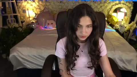 Snapshot of babyflowerr chatting on June 2026 07:08:02 PM Sasha online show from June 2026 07:08:02 PM