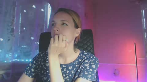 Sonya online show from March 2025 04:01:01 AM