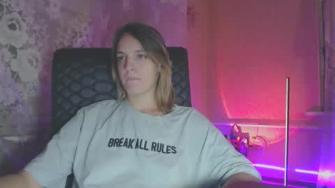 Sonya online show from October 2025 06:16:02 PM