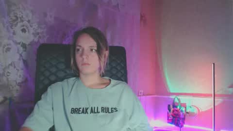 Sonya online show from October 2025 05:55:02 PM