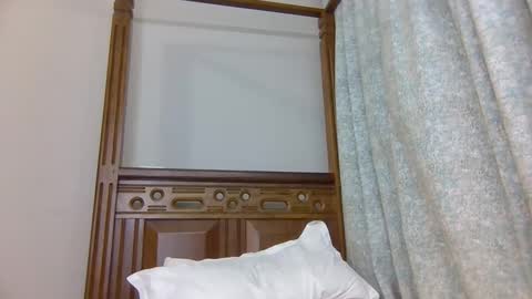 babytylerr online show from November 2025 03:03:02 PM