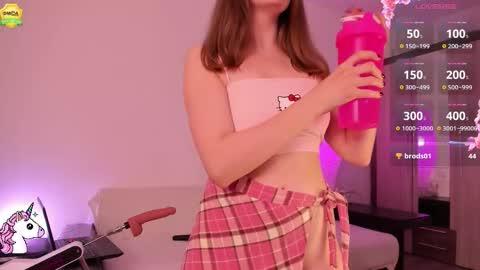 Snapshot of babyuniporn chatting on December 2025 02:23:01 PM Eva online show from December 2025 02:23:01 PM