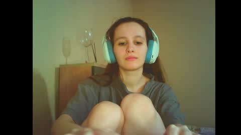 Alice  online show from March 2025 06:32:01 PM