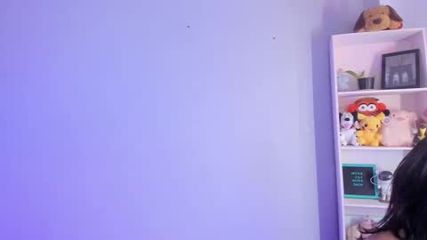 daya independent model online show from March 2026 08:32:01 PM